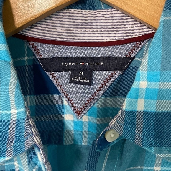 𝅺BOYS Tommy Hilfiger Button Up Shirt - Blue Plaid - Size M - Picture 5 of 6